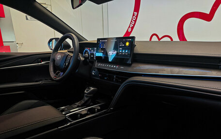 Toyota Camry, 2025 год, 4 190 000 рублей, 8 фотография