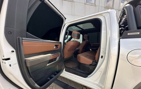 Toyota Tundra, 2022 год, 12 750 000 рублей, 23 фотография