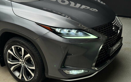 Lexus RX IV рестайлинг, 2019 год, 4 800 000 рублей, 8 фотография