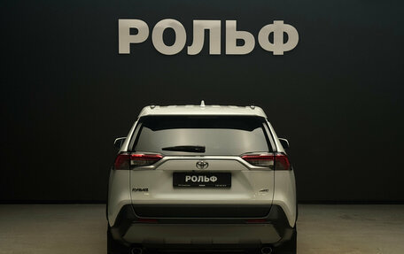 Toyota RAV4, 2021 год, 3 800 000 рублей, 4 фотография