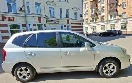 KIA Carens III (RP), 2009 год, 850 000 рублей, 4 фотография