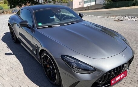 Mercedes-Benz AMG GT, 2024 год, 18 335 000 рублей, 4 фотография
