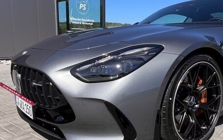 Mercedes-Benz AMG GT, 2024 год, 18 335 000 рублей, 3 фотография