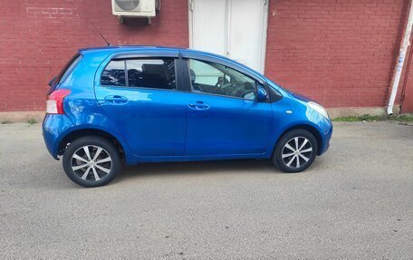Toyota Yaris III рестайлинг, 2007 год, 497 000 рублей, 4 фотография