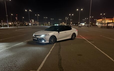 Toyota Camry, 2021 год, 3 390 000 рублей, 29 фотография