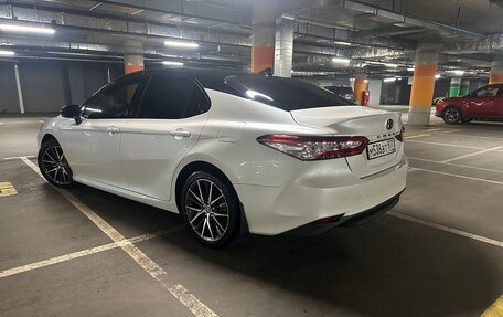 Toyota Camry, 2021 год, 3 390 000 рублей, 22 фотография