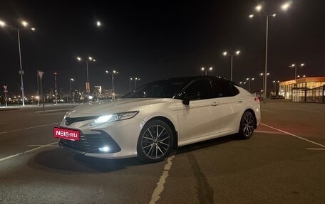 Toyota Camry, 2021 год, 3 390 000 рублей, 28 фотография