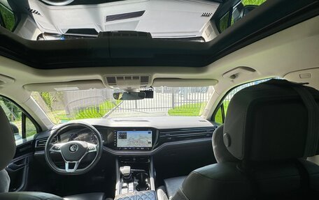 Volkswagen Touareg III, 2020 год, 4 889 000 рублей, 5 фотография