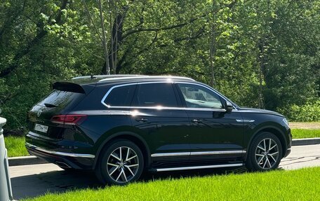 Volkswagen Touareg III, 2020 год, 4 889 000 рублей, 8 фотография