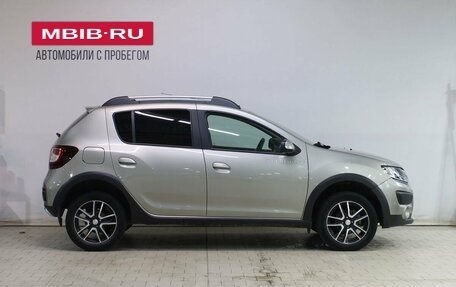 Renault Sandero II рестайлинг, 2017 год, 1 079 000 рублей, 8 фотография
