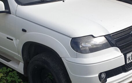 Chevrolet Niva I рестайлинг, 2004 год, 170 000 рублей, 9 фотография
