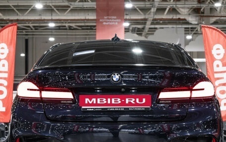 BMW 5 серия, 2018 год, 5 900 000 рублей, 11 фотография