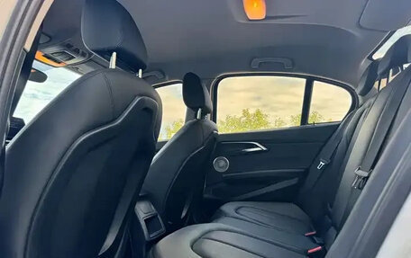 BMW 1 серия, 2023 год, 1 700 000 рублей, 9 фотография
