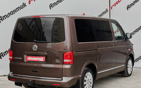 Volkswagen Multivan T5, 2012 год, 2 690 000 рублей, 6 фотография