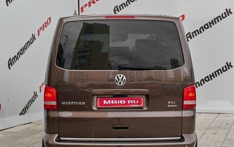 Volkswagen Multivan T5, 2012 год, 2 690 000 рублей, 5 фотография