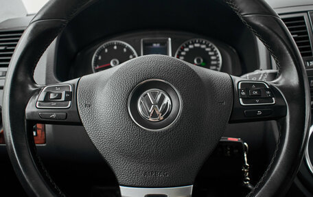 Volkswagen Multivan T5, 2012 год, 2 690 000 рублей, 13 фотография