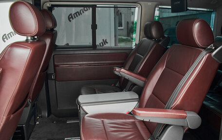 Volkswagen Multivan T5, 2012 год, 2 690 000 рублей, 23 фотография