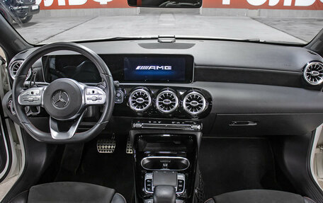 Mercedes-Benz A-Класс AMG, 2020 год, 3 699 000 рублей, 15 фотография