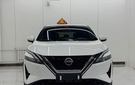 Nissan Qashqai, 2023 год, 1 750 000 рублей, 2 фотография