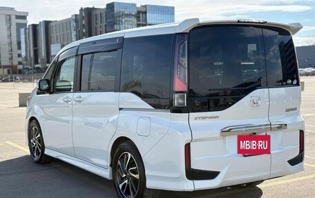 Honda Stepwgn IV, 2019 год, 1 770 000 рублей, 6 фотография
