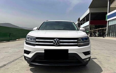 Volkswagen Tharu, 2022 год, 1 770 000 рублей, 2 фотография