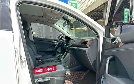 Volkswagen Tharu, 2022 год, 1 770 000 рублей, 10 фотография