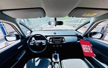Honda Fit, 2022 год, 1 300 000 рублей, 5 фотография