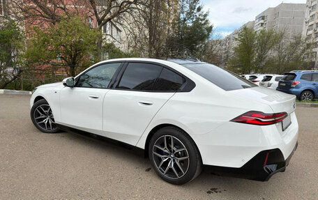 BMW 5 серия, 2025 год, 6 700 000 рублей, 10 фотография