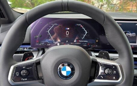 BMW 5 серия, 2025 год, 6 700 000 рублей, 13 фотография
