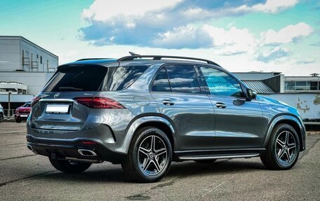 Mercedes-Benz GLE, 2024 год, 7 828 000 рублей, 2 фотография