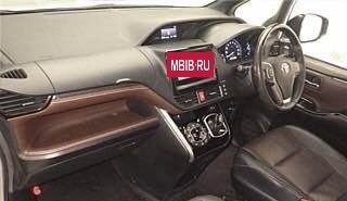 Toyota Esquire I, 2017 год, 1 695 000 рублей, 8 фотография