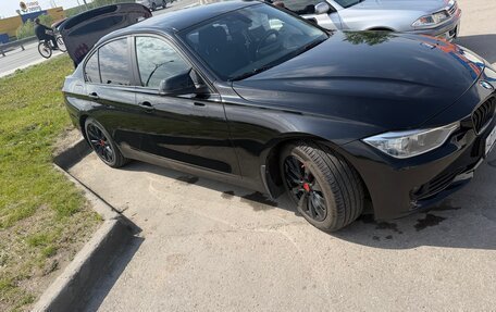BMW 3 серия, 2013 год, 1 800 000 рублей, 16 фотография