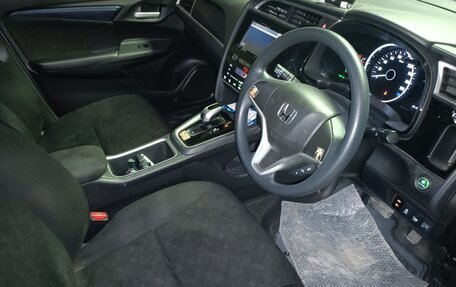 Honda Shuttle II, 2019 год, 1 450 000 рублей, 10 фотография