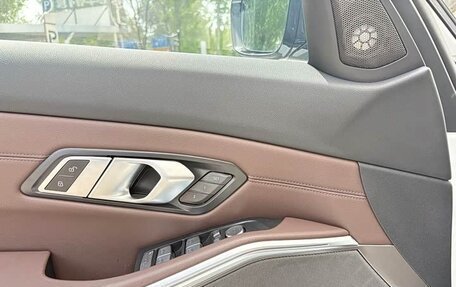 BMW 3 серия, 2025 год, 5 330 000 рублей, 11 фотография