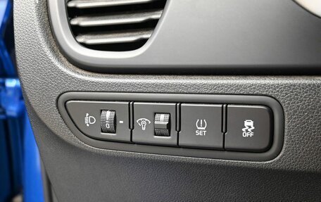 KIA Rio IV, 2020 год, 1 619 000 рублей, 6 фотография