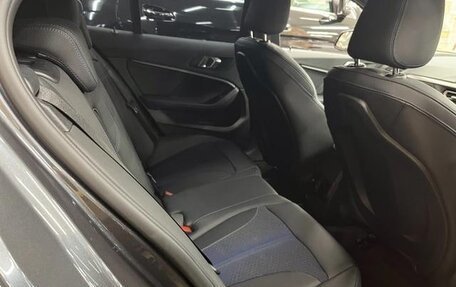 BMW 1 серия, 2022 год, 1 800 500 рублей, 15 фотография