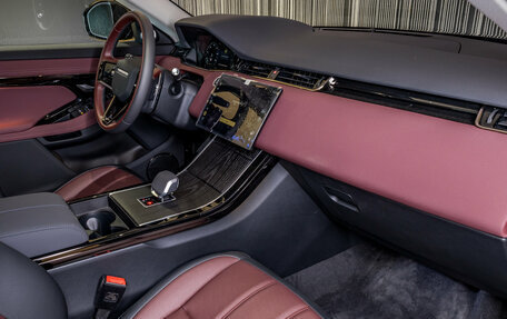 Land Rover Range Rover Evoque II, 2025 год, 5 730 000 рублей, 9 фотография
