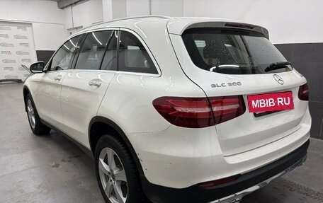 Mercedes-Benz GLC, 2017 год, 2 800 000 рублей, 7 фотография