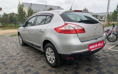 Renault Megane III, 2014 год, 800 000 рублей, 4 фотография