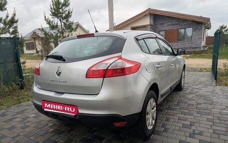 Renault Megane III, 2014 год, 800 000 рублей, 3 фотография