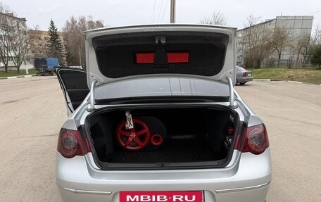 Volkswagen Passat B6, 2006 год, 650 000 рублей, 13 фотография