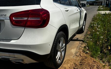 Mercedes-Benz GLA, 2016 год, 1 750 000 рублей, 4 фотография