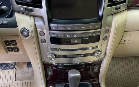 Lexus LX III, 2013 год, 6 400 000 рублей, 4 фотография