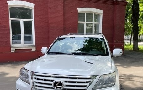 Lexus LX III, 2013 год, 6 400 000 рублей, 2 фотография