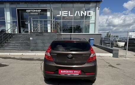 Hyundai Solaris II рестайлинг, 2014 год, 900 000 рублей, 6 фотография
