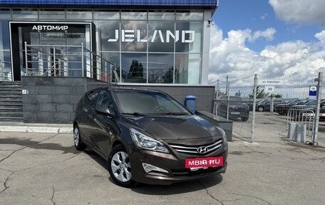 Hyundai Solaris II рестайлинг, 2014 год, 900 000 рублей, 3 фотография