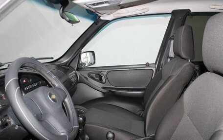 Chevrolet Niva I рестайлинг, 2016 год, 759 900 рублей, 9 фотография