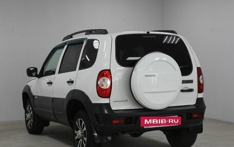Chevrolet Niva I рестайлинг, 2016 год, 759 900 рублей, 6 фотография