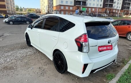 Toyota Prius Alpha I (ZVW40/41), 2016 год, 1 850 000 рублей, 4 фотография