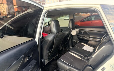 Toyota Prius Alpha I (ZVW40/41), 2016 год, 1 850 000 рублей, 7 фотография